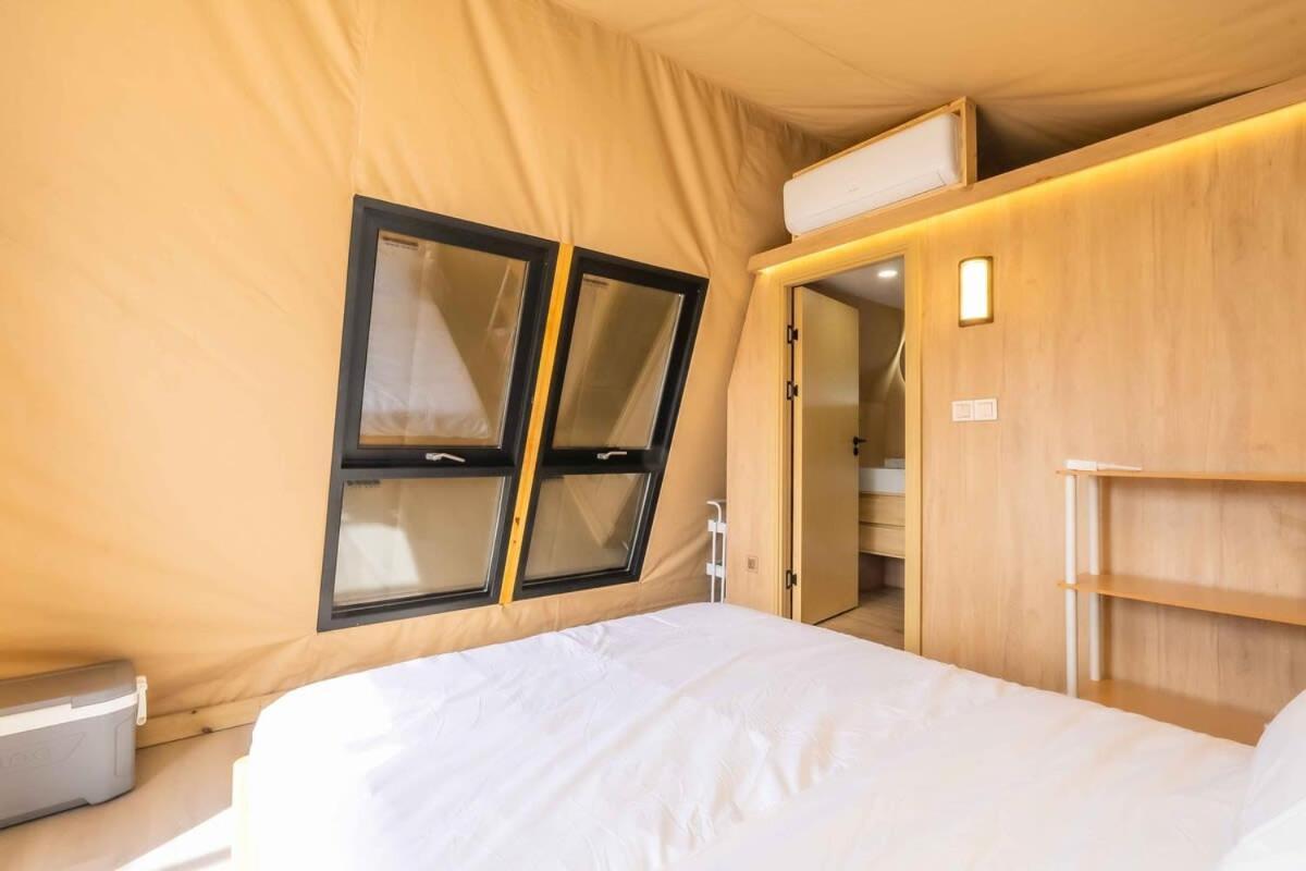 Glamping In The Urban Hotel Glendora Buitenkant foto