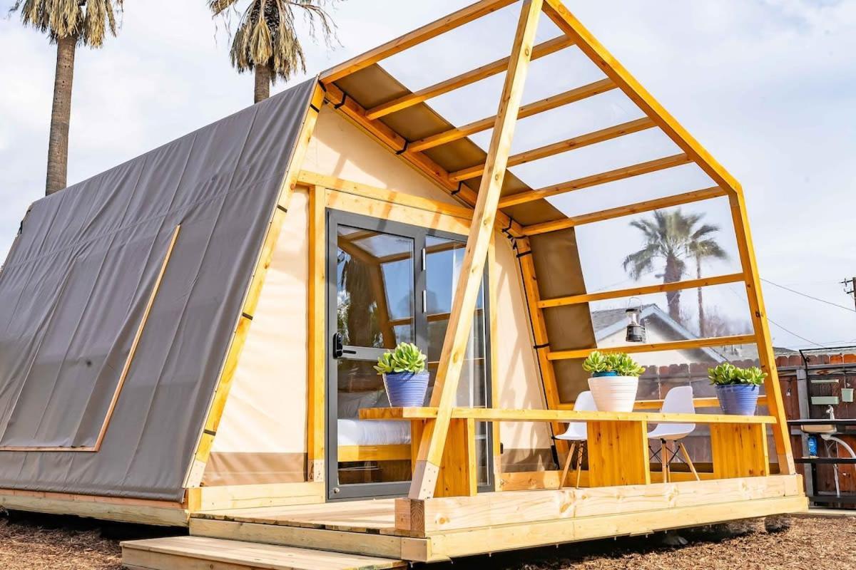 Glamping In The Urban Hotel Glendora Buitenkant foto